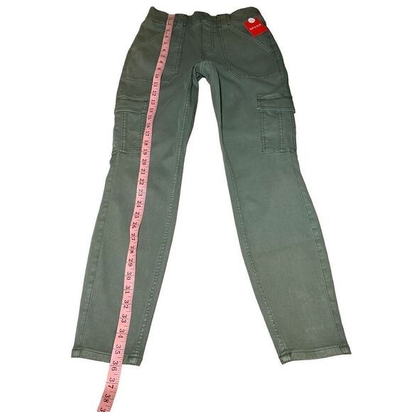 Spanx Stretch Twill Ankle Cargo Pant - Picture 11 of 13
